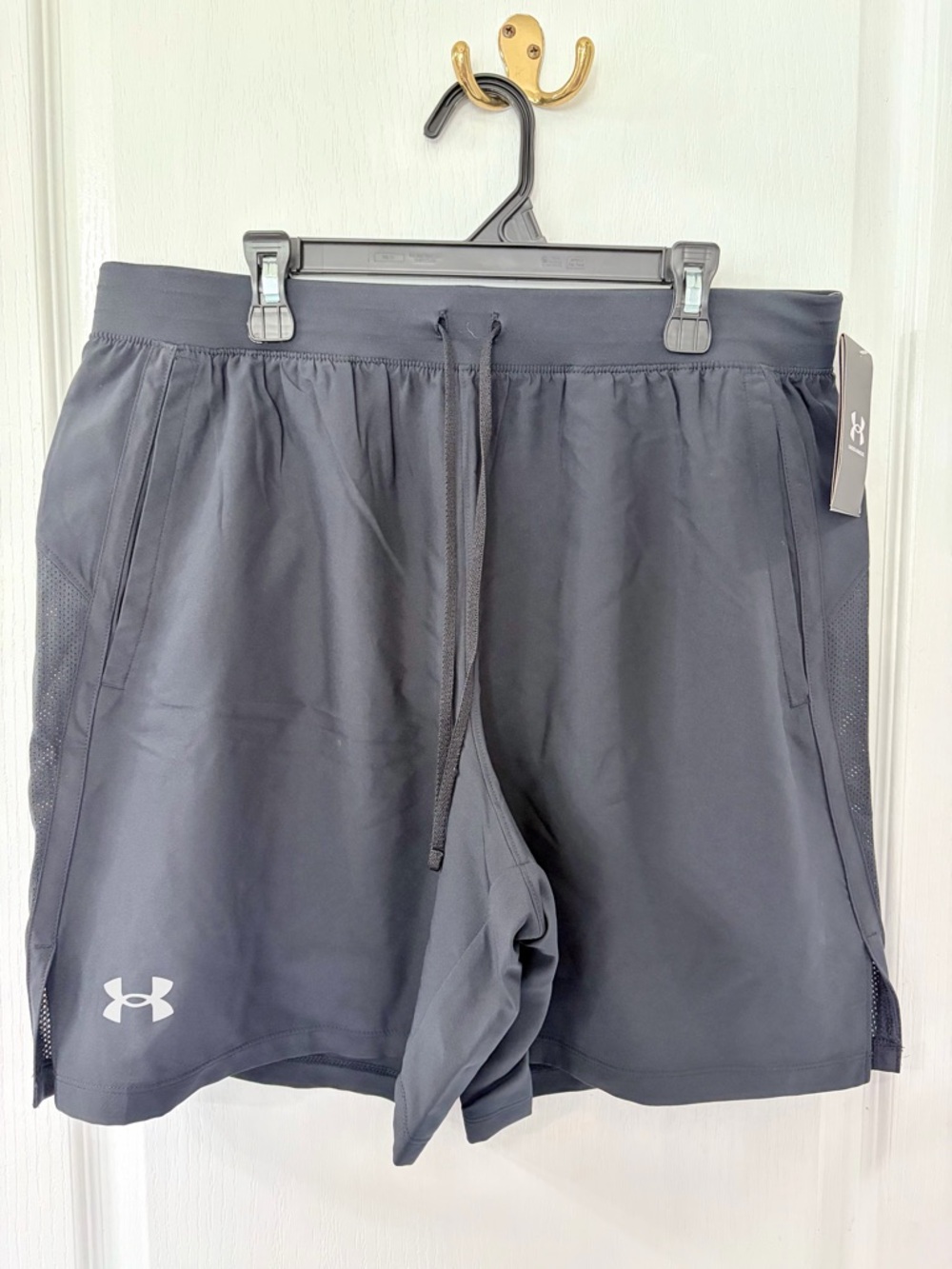 Under Armour Men’s Black Athletic Training Shorts